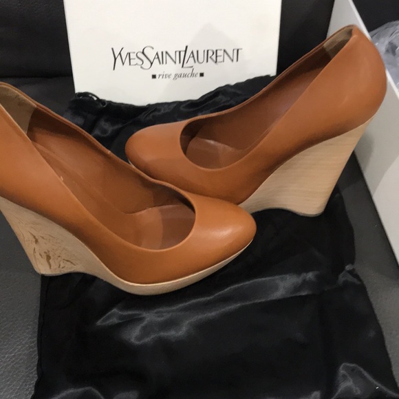 YSL Shoes - Picture 8 of 13